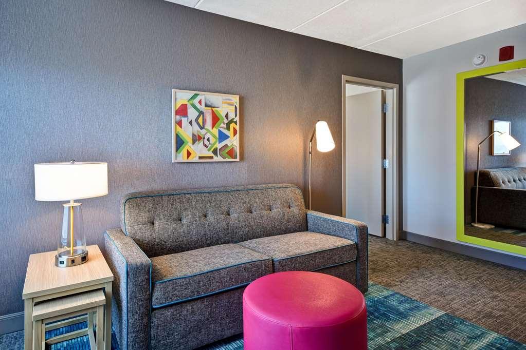 Home2 Suites By Hilton Bloomington Normal Room photo